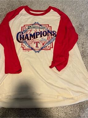 Majestic Cream Tee with Red Collar